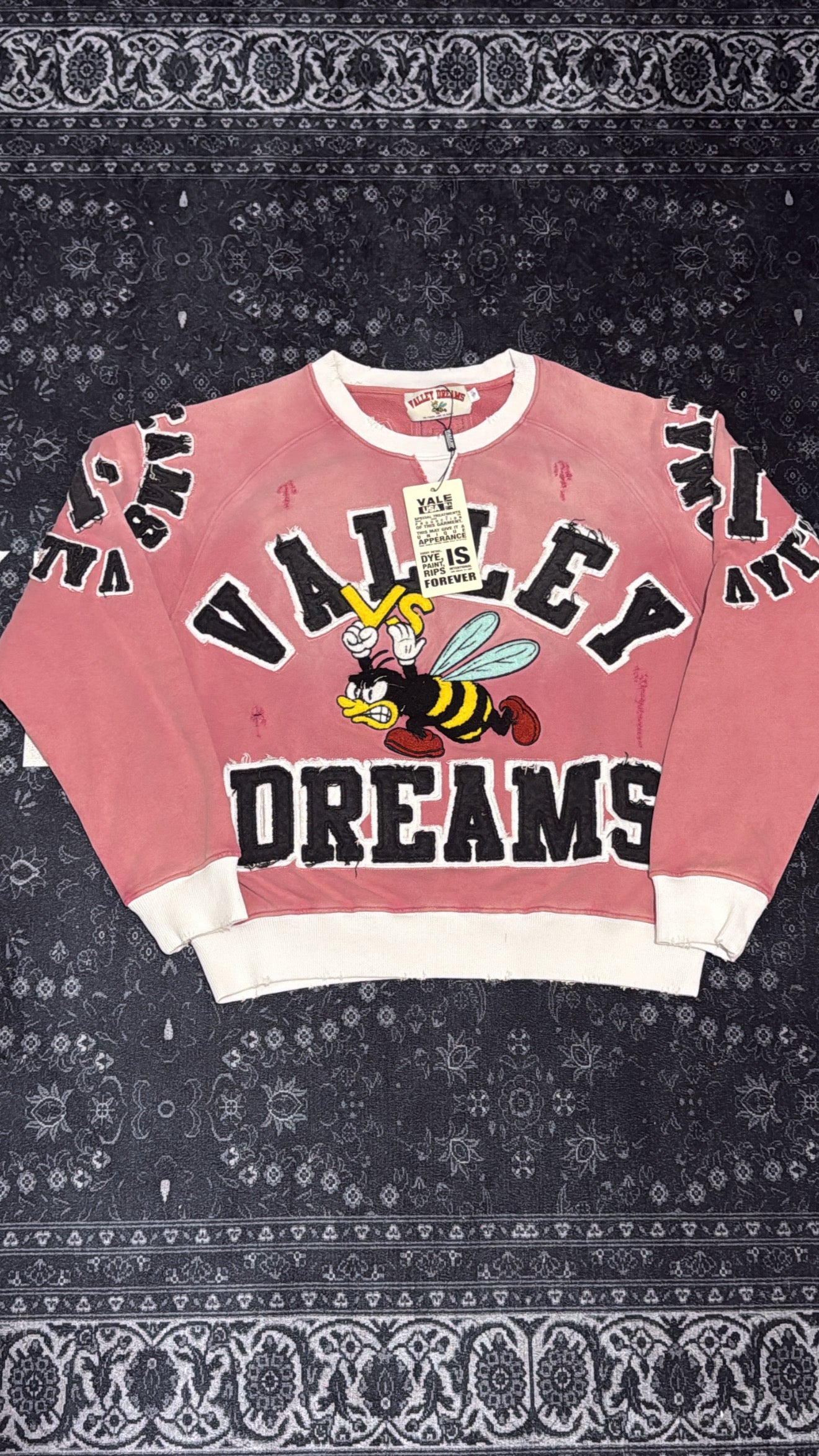 VALE "Valley Dreams" Sweater